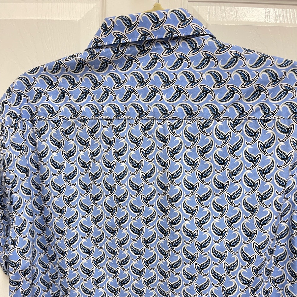 Robert Graham Pattern Short Sleeve Button Down - image 8